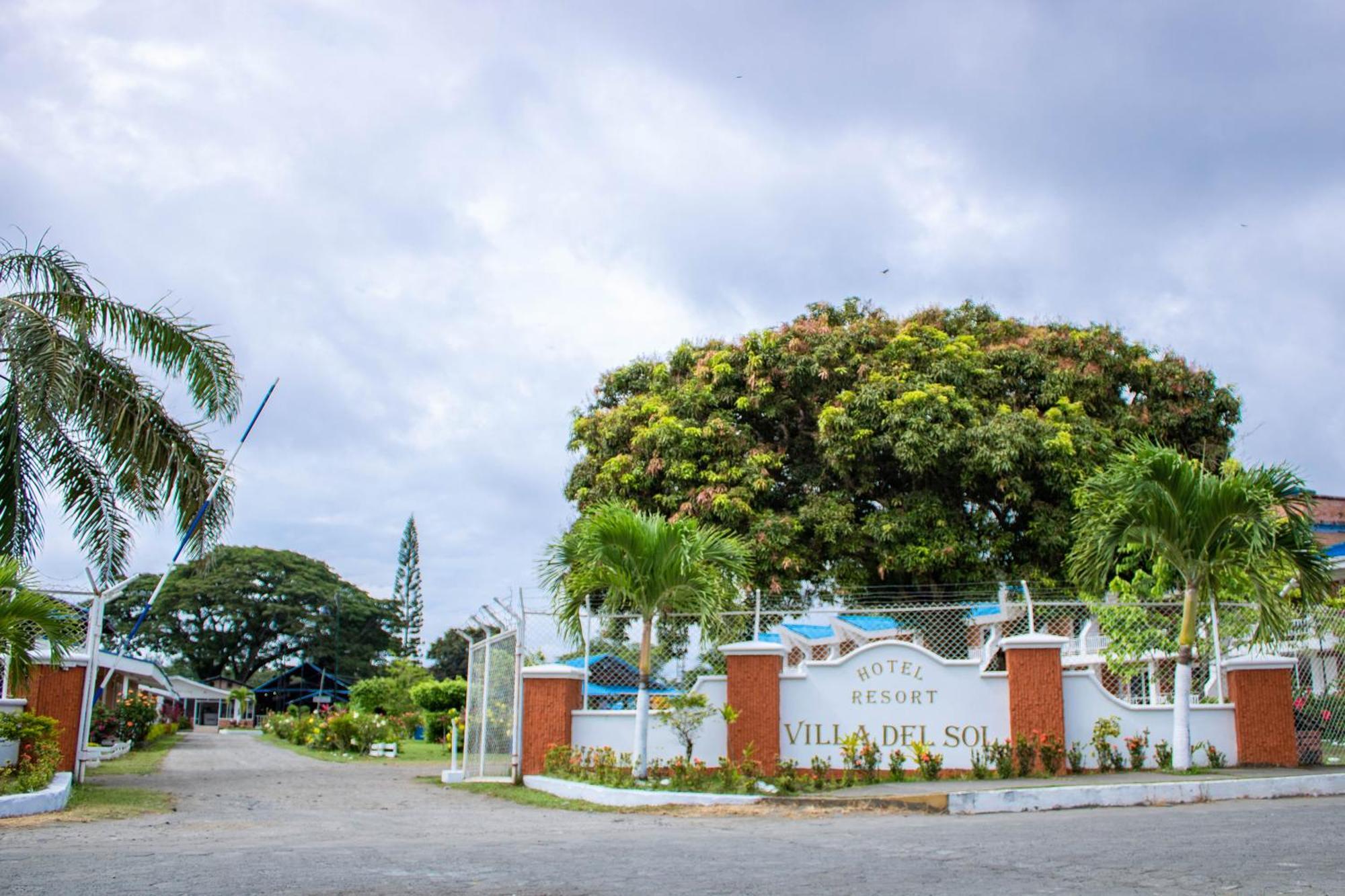 Hotel & Resort Villa Del Sol 투마코 외부 사진