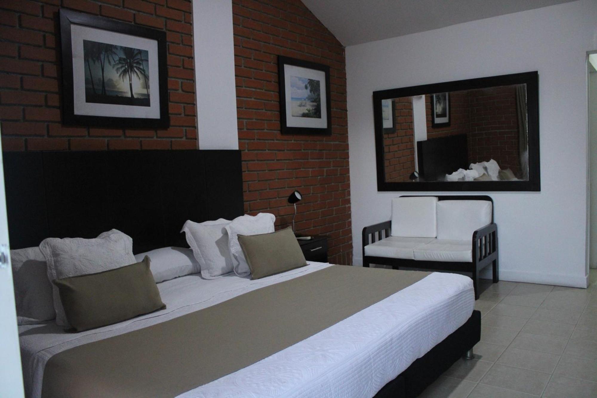 Hotel & Resort Villa Del Sol 투마코 외부 사진
